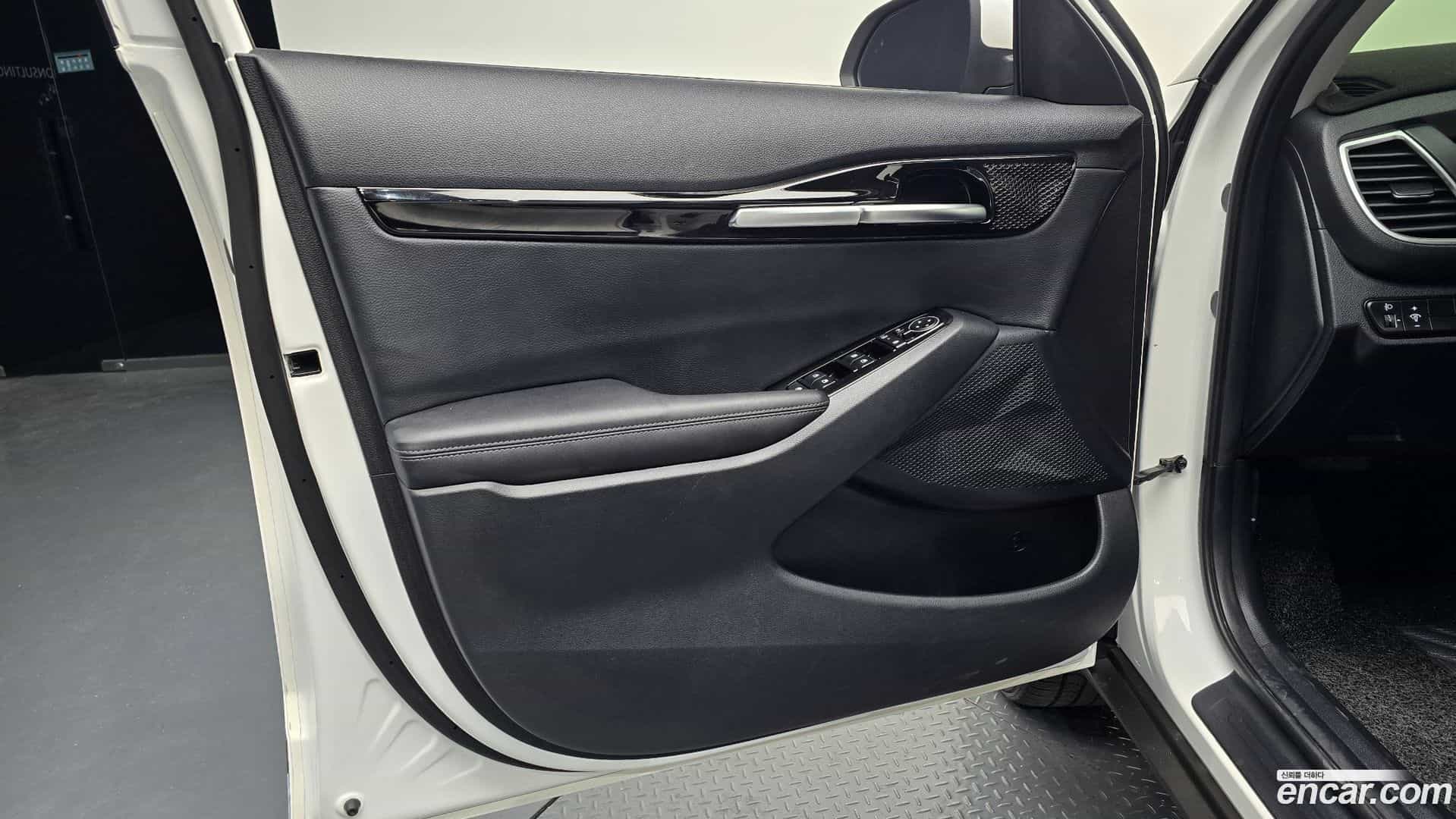 Seltos Kia 2024.7-INNER-034