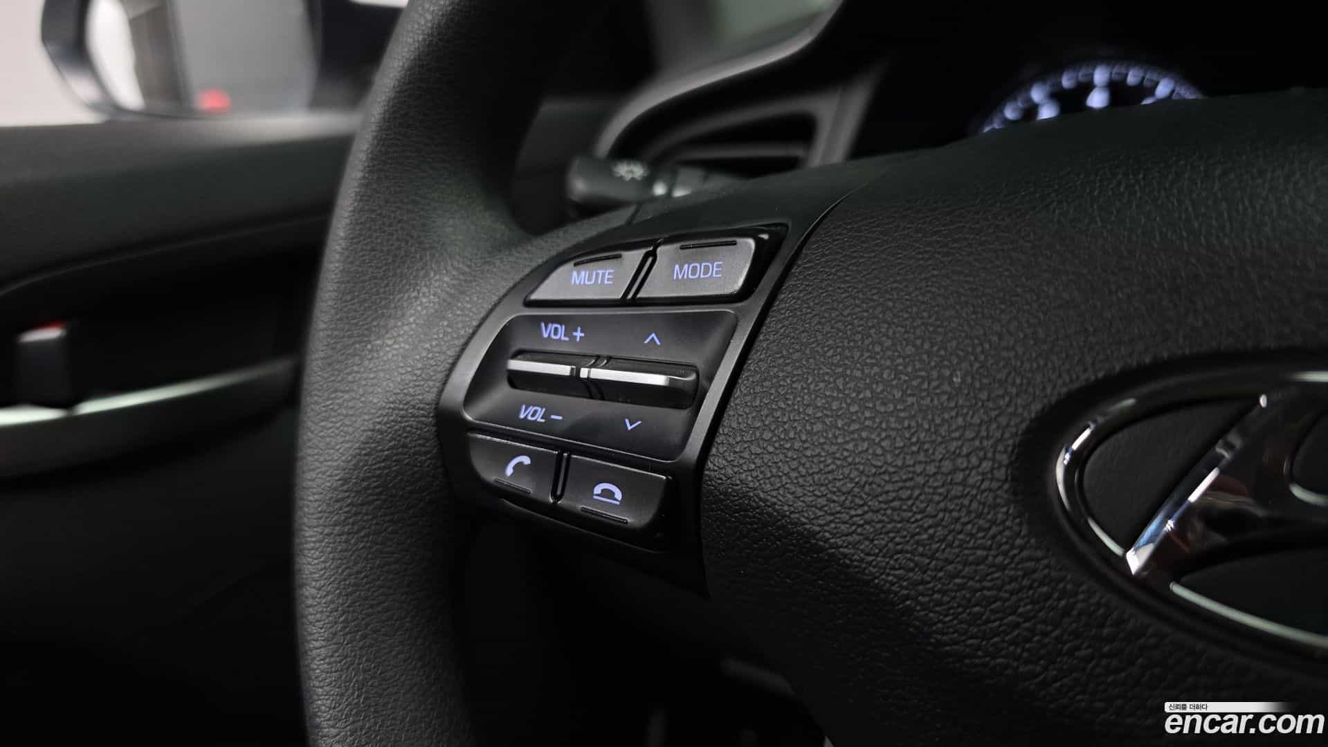 AVANTE Hyundai 2020.1-OPTION-022