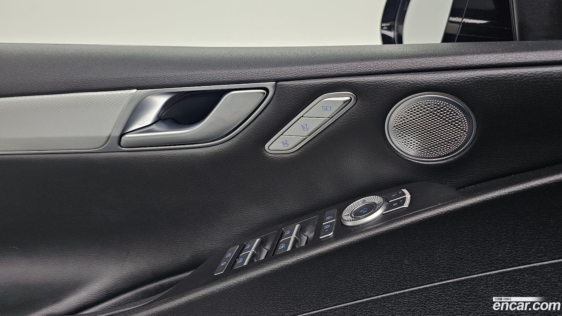 Main__Slider__Photo:G80 Genesis 2021.7-28
