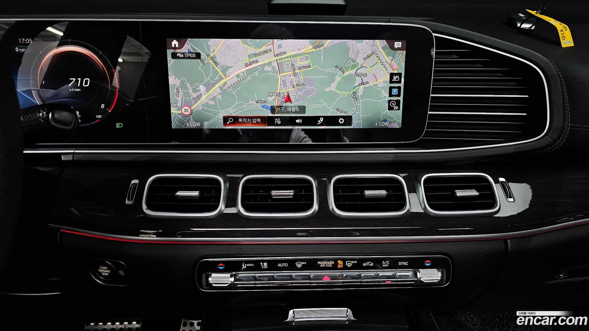 GLE-Class Mercedes-Benz 2020.11-OPTION-017