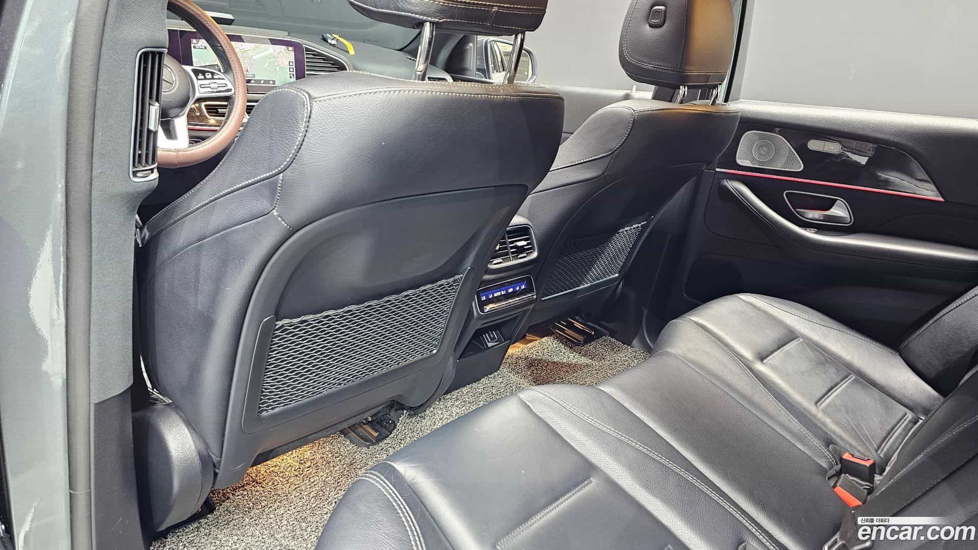GLE-Class Mercedes-Benz 2020.11-OPTION-022