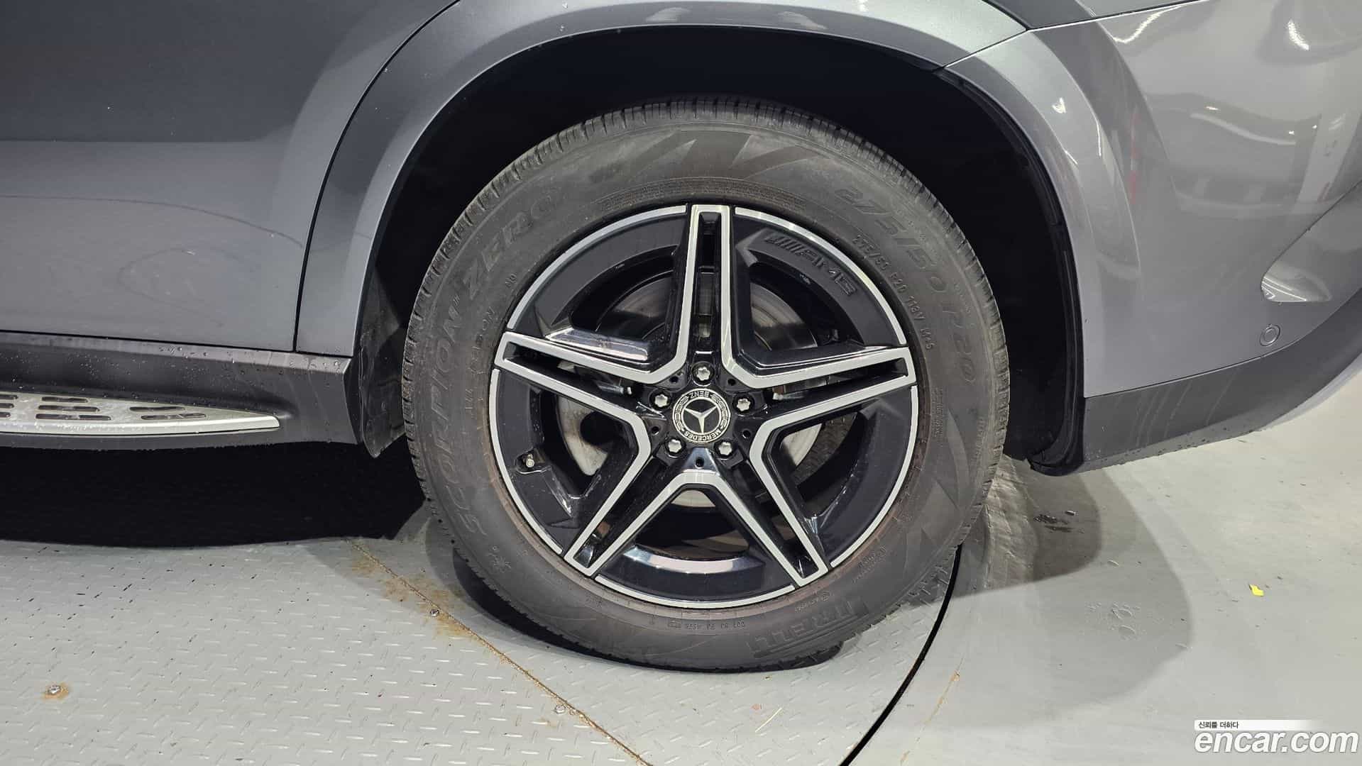 GLE-Class Mercedes-Benz 2020.11-OUTER-031