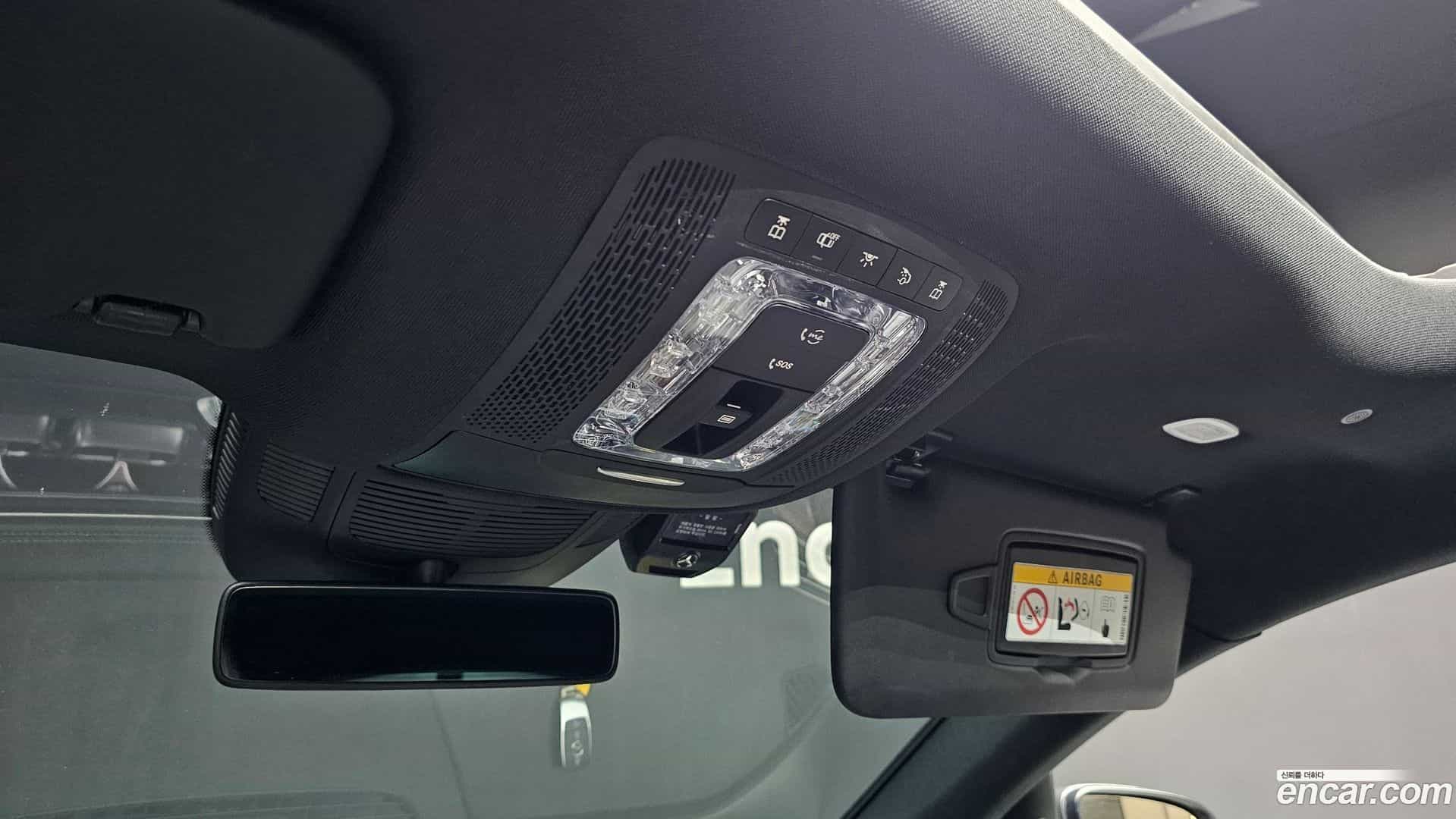 GLE-Class Mercedes-Benz 2020.11-OPTION-041