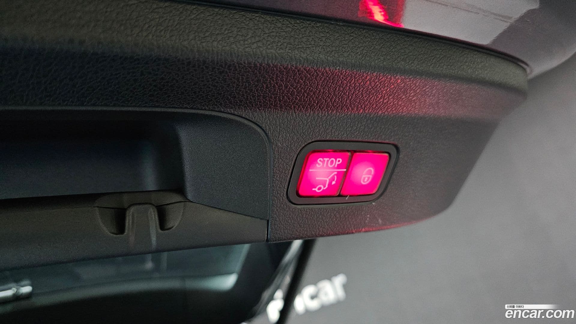 Main__Slider__Photo:GLE-Class Mercedes-Benz 2020.11-31