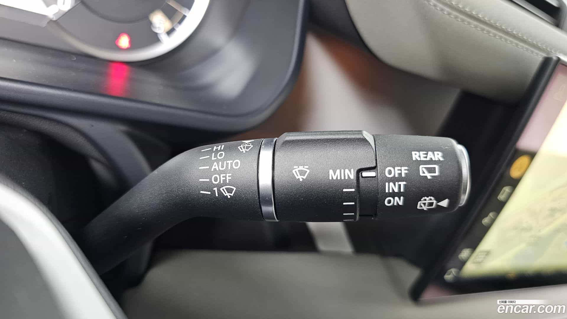 Defender Land Rover 2023.2-OPTION-041
