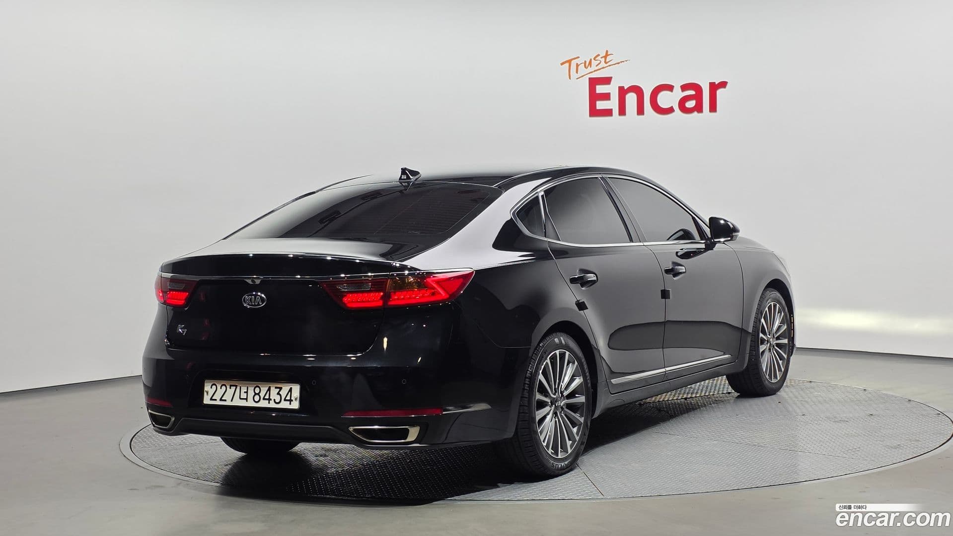 Main__Slider__Photo:K7 Kia 2017.3-1