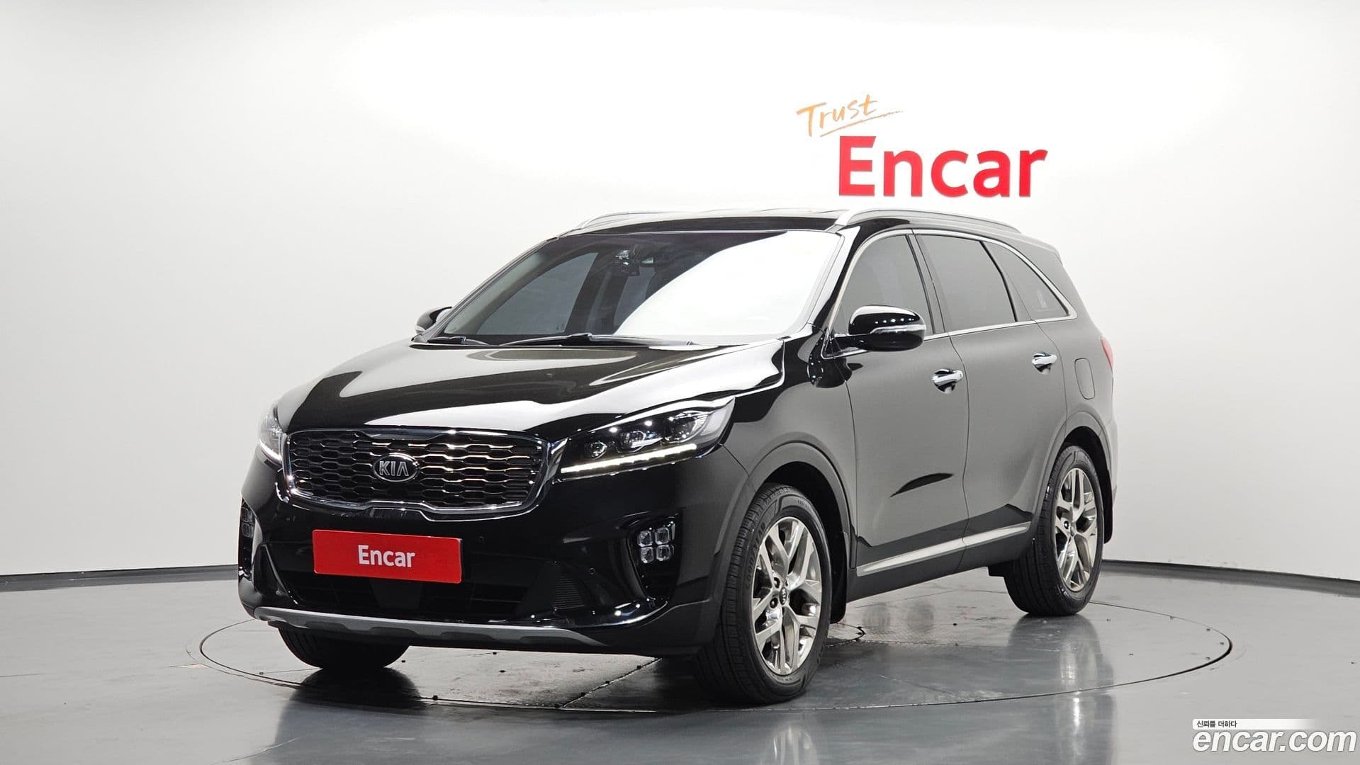 Main__Slider__Photo:Sorento Kia 2019.9-0