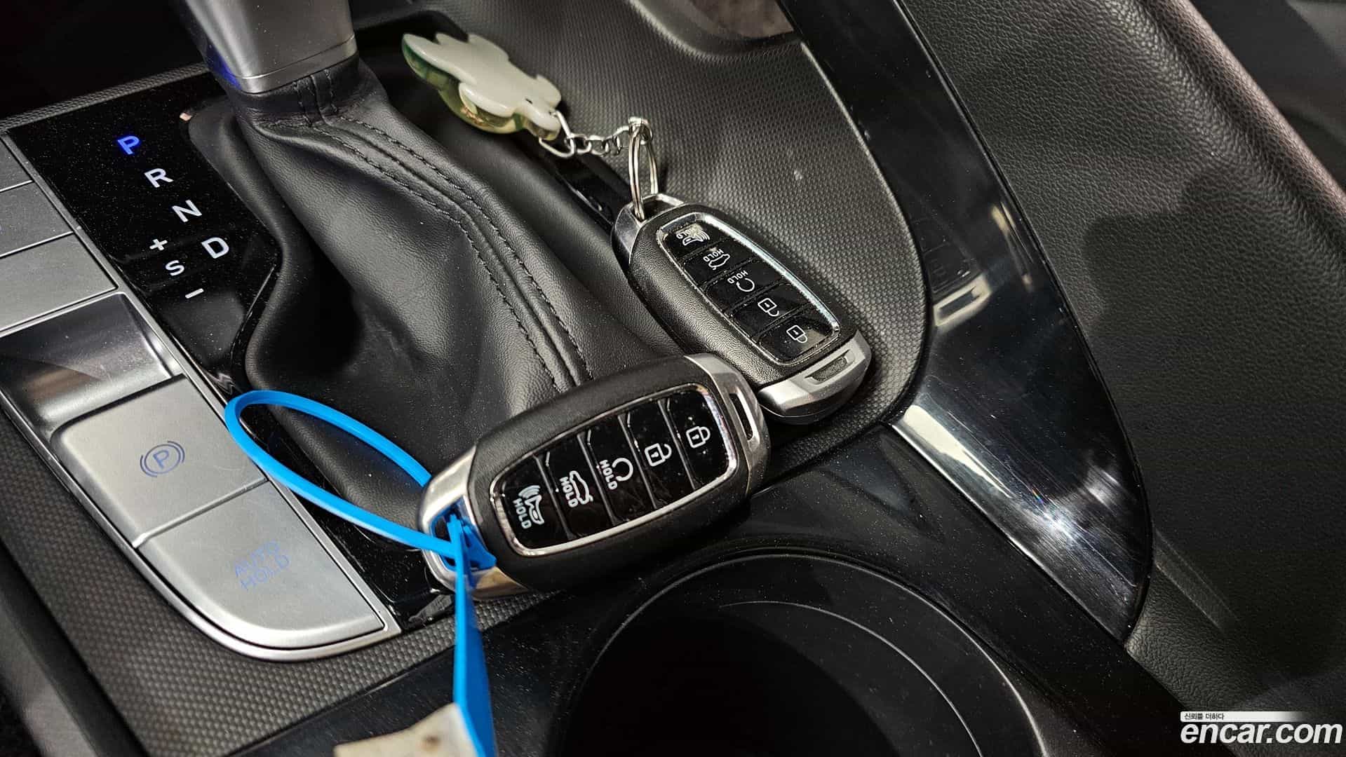AVANTE Hyundai 2021.1-OPTION-042
