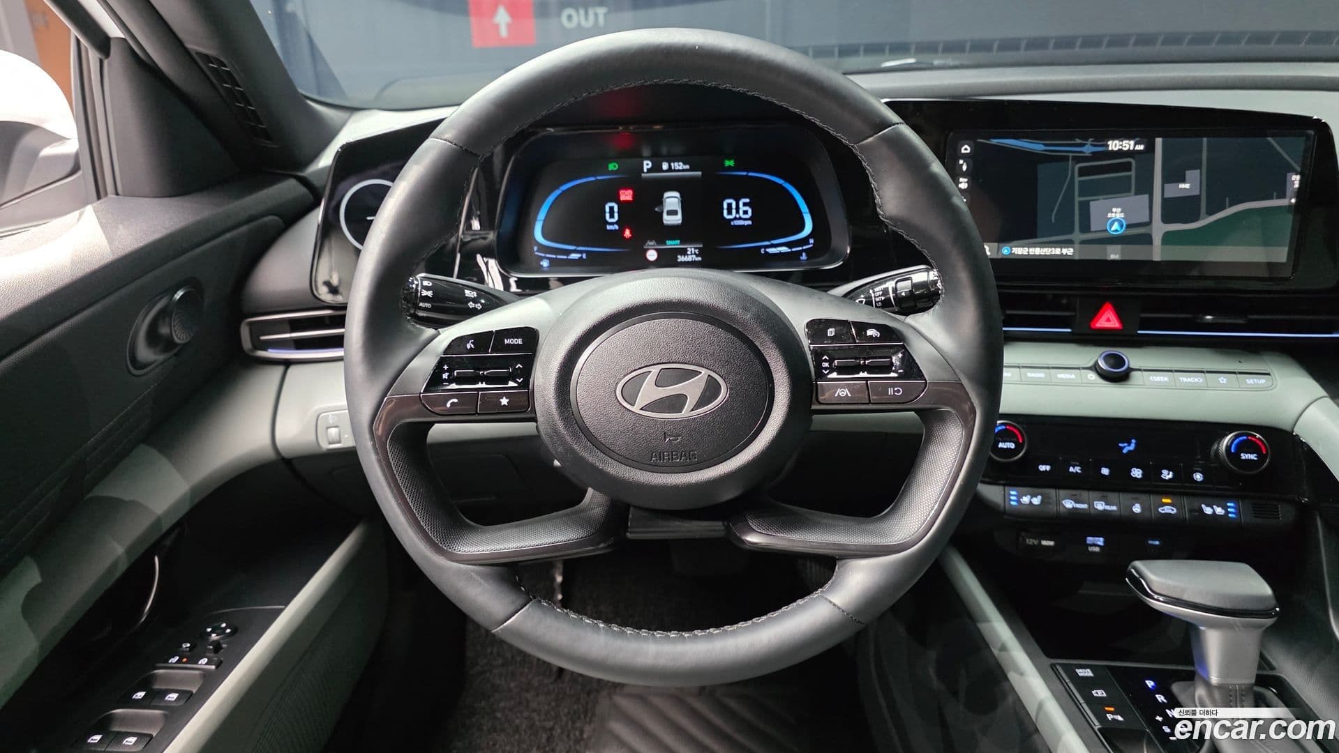Main__Slider__Photo:AVANTE Hyundai 2023.5-12