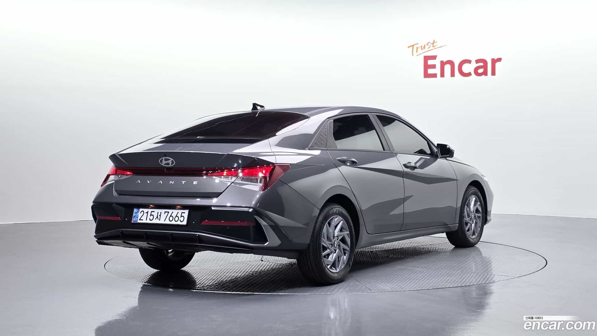 AVANTE Hyundai 2025.1-OUTER-002