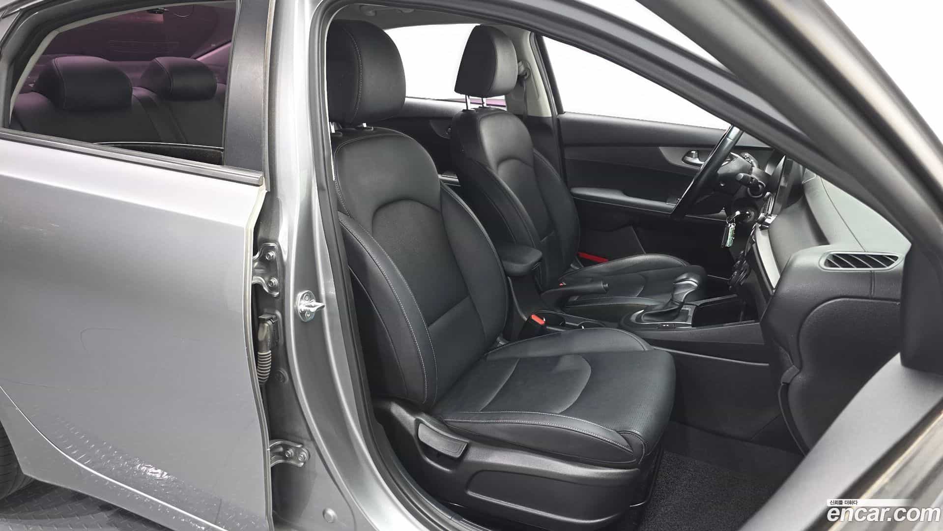 K3 Kia 2019.4-INNER-036