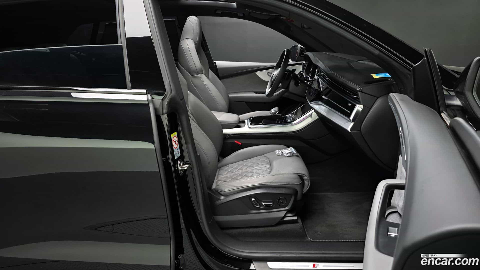 Q8 Audi 2023.11-INNER-036