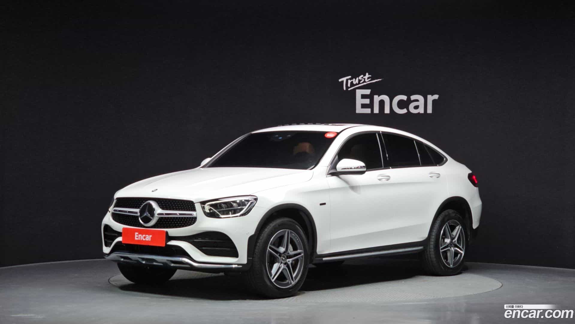 GLC-Class Mercedes-Benz 2021.11-OUTER-001