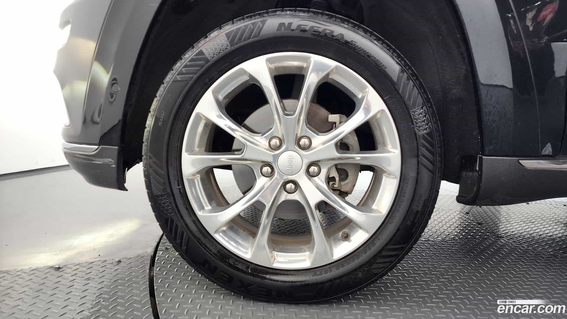 Cherokee Jeep 2020.7-OUTER-005