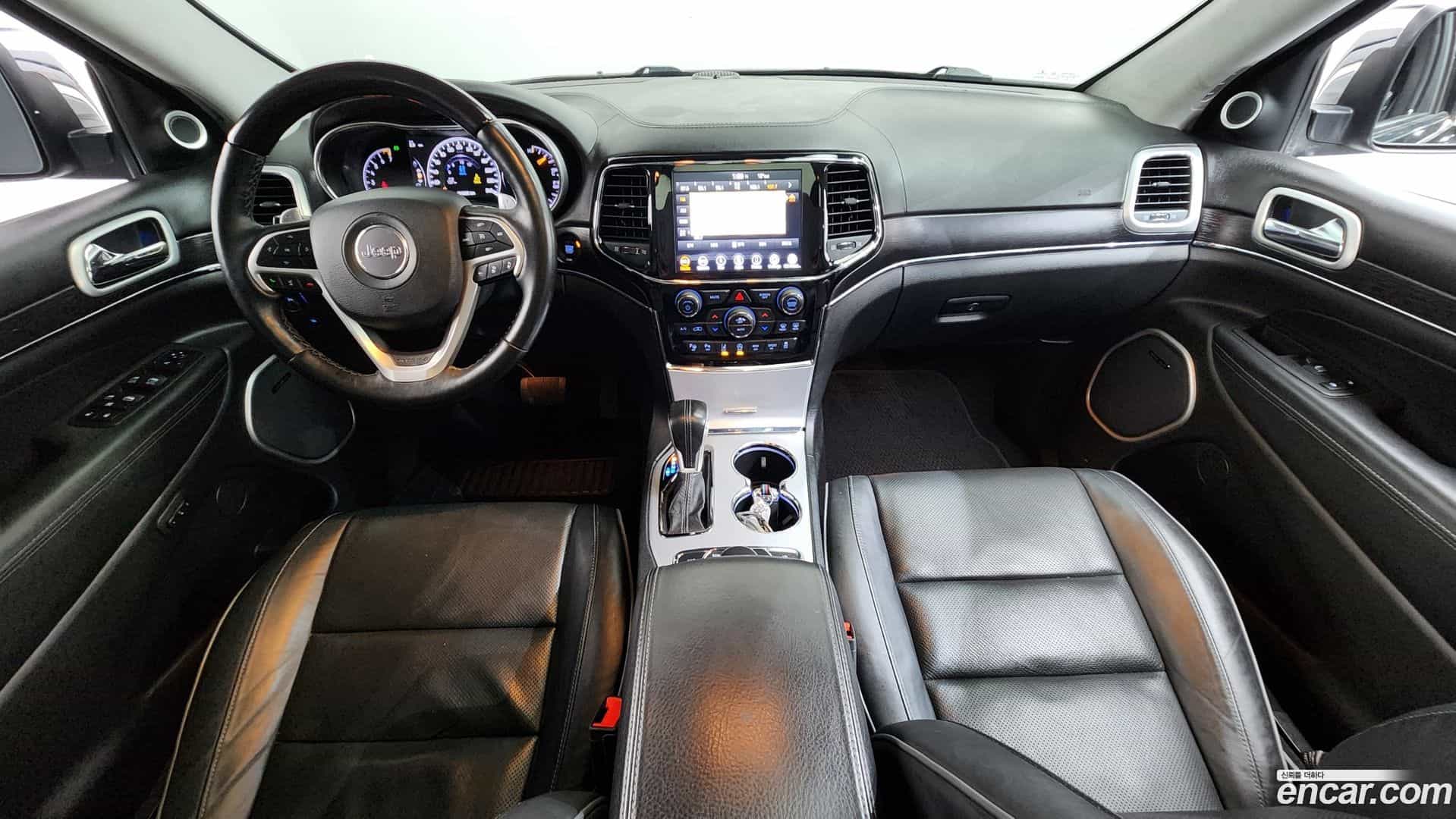 Cherokee Jeep 2020.7-INNER-007