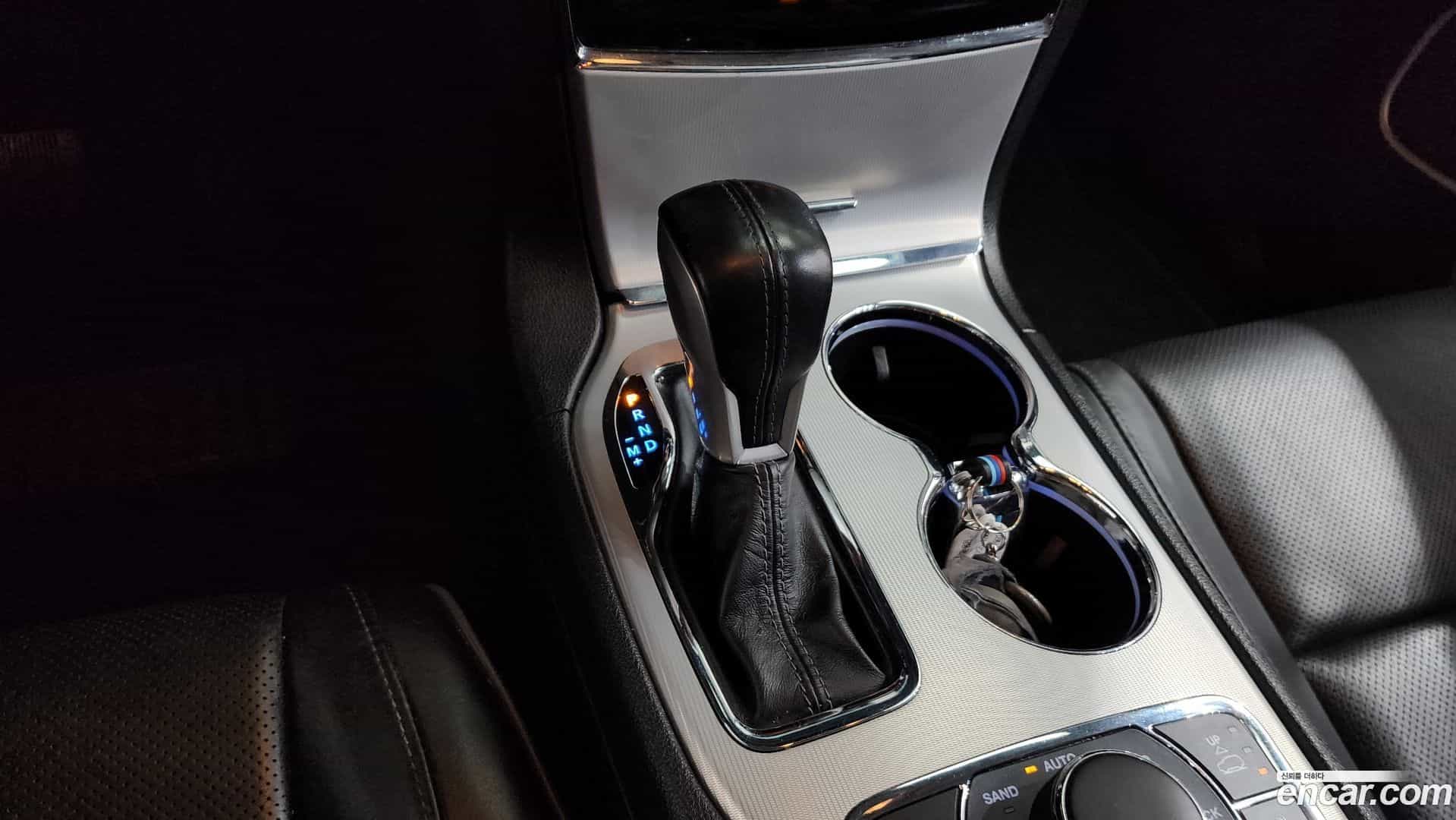 Cherokee Jeep 2020.7-INNER-009
