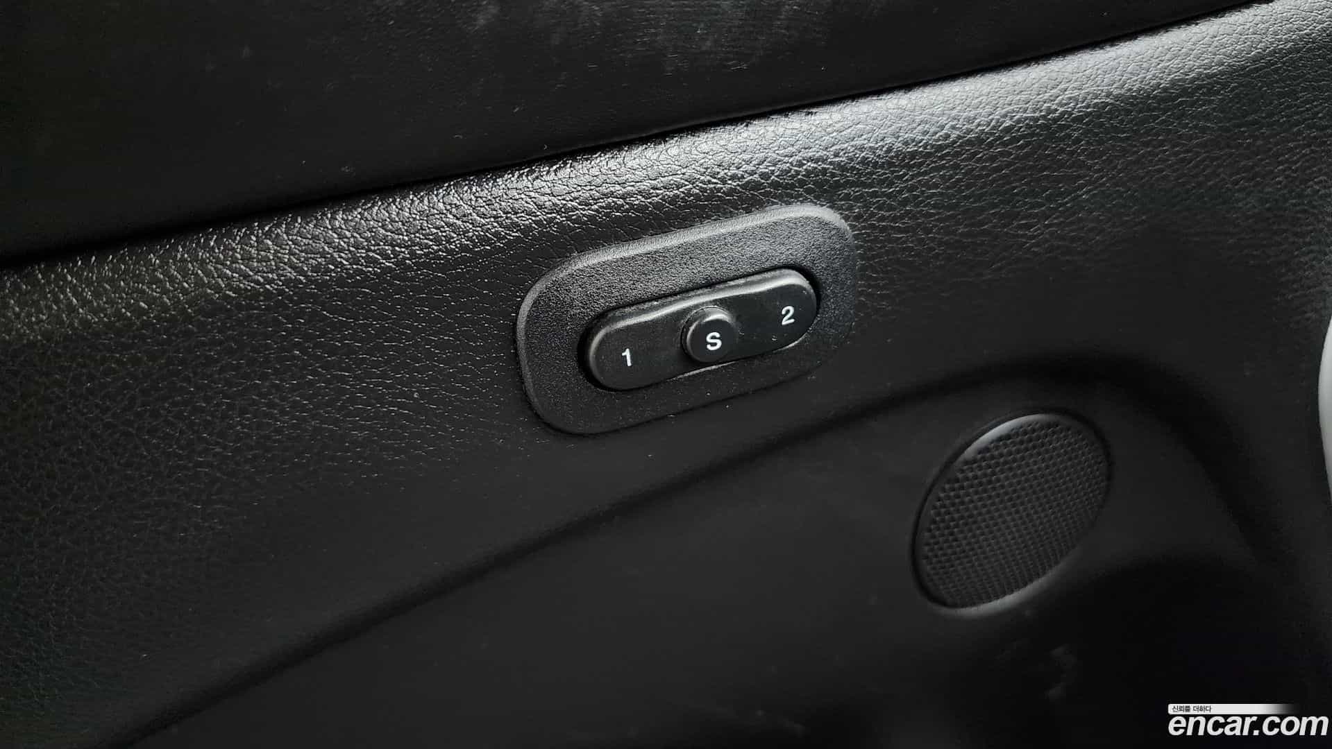 Cherokee Jeep 2020.7-OPTION-024