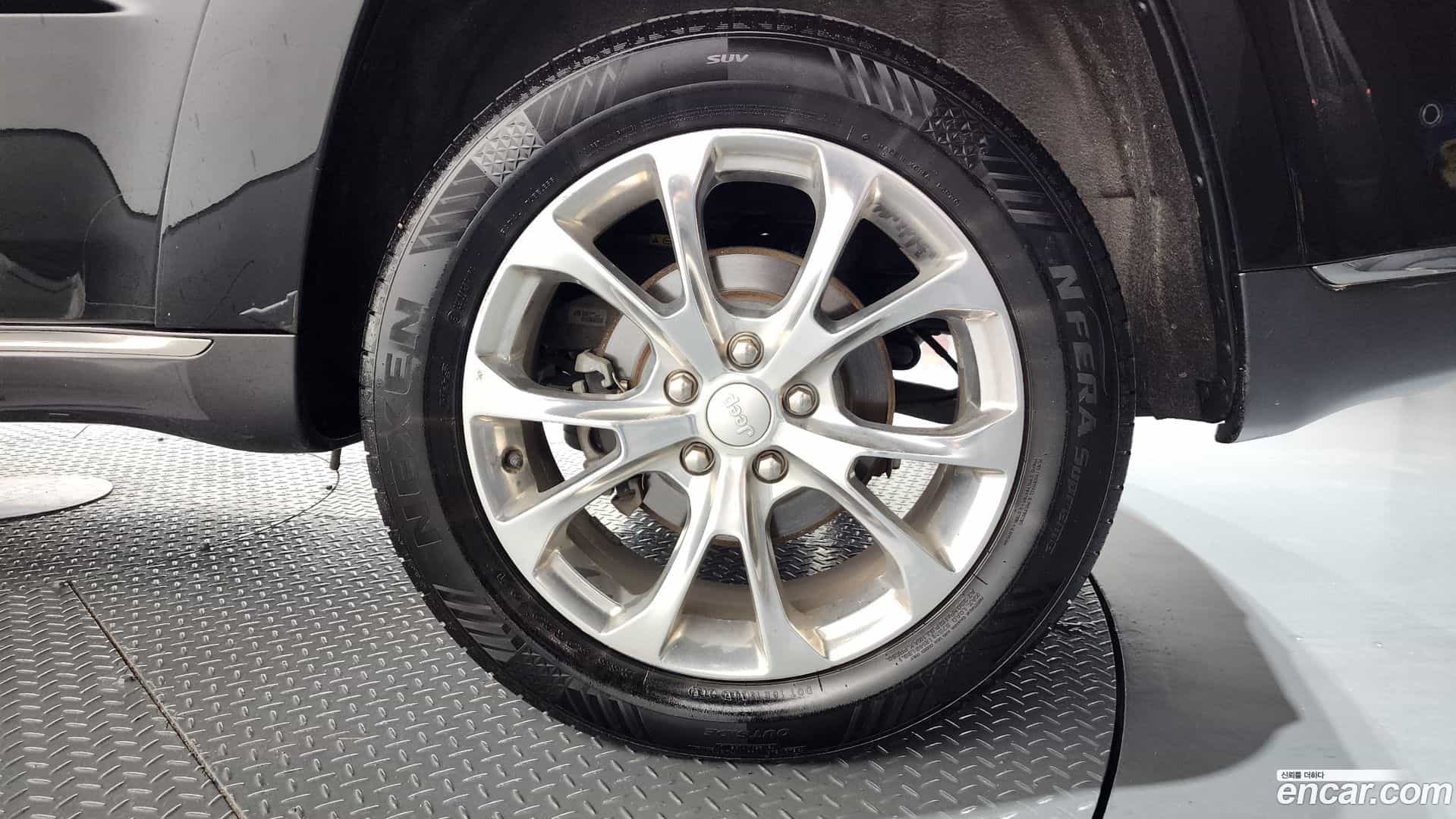 Cherokee Jeep 2020.7-OUTER-031