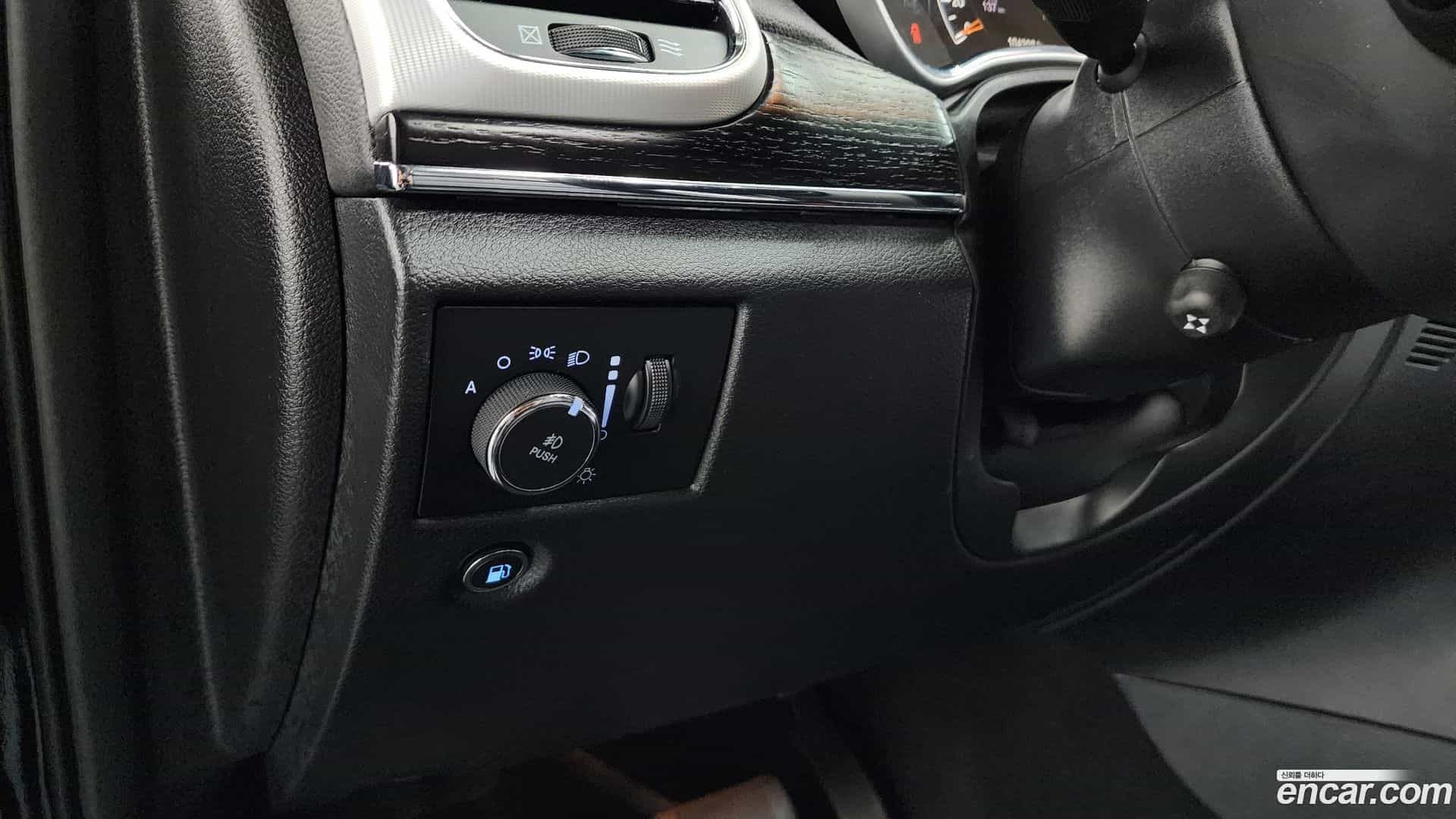 Cherokee Jeep 2020.7-OPTION-042