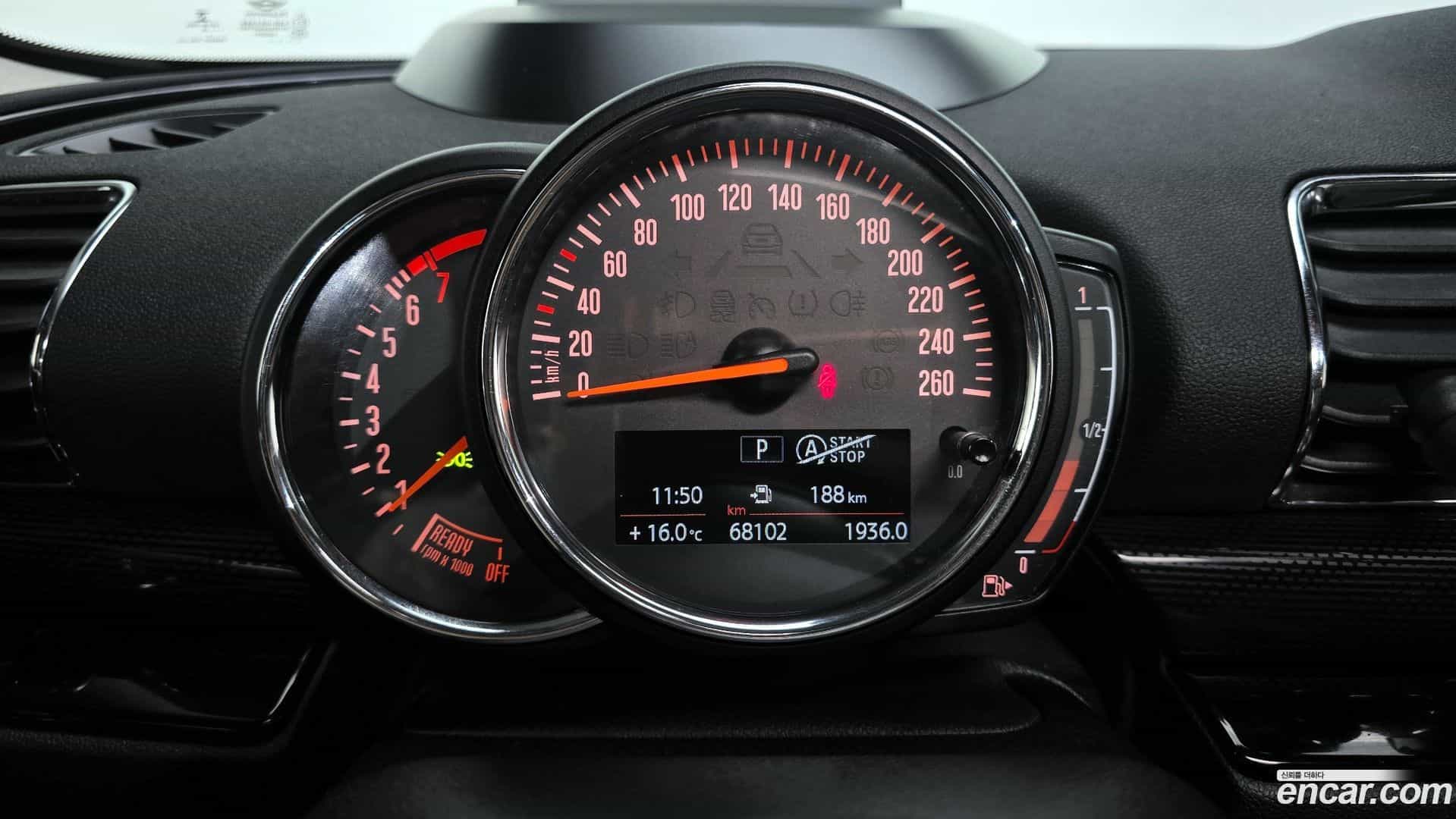 Clubman Mini 2018.8-INNER-008