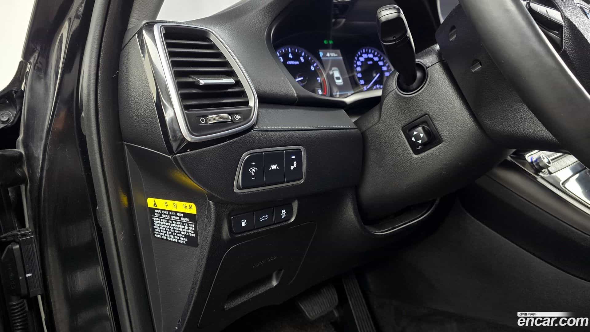 Grandeur Hyundai 2019.8-OPTION-023