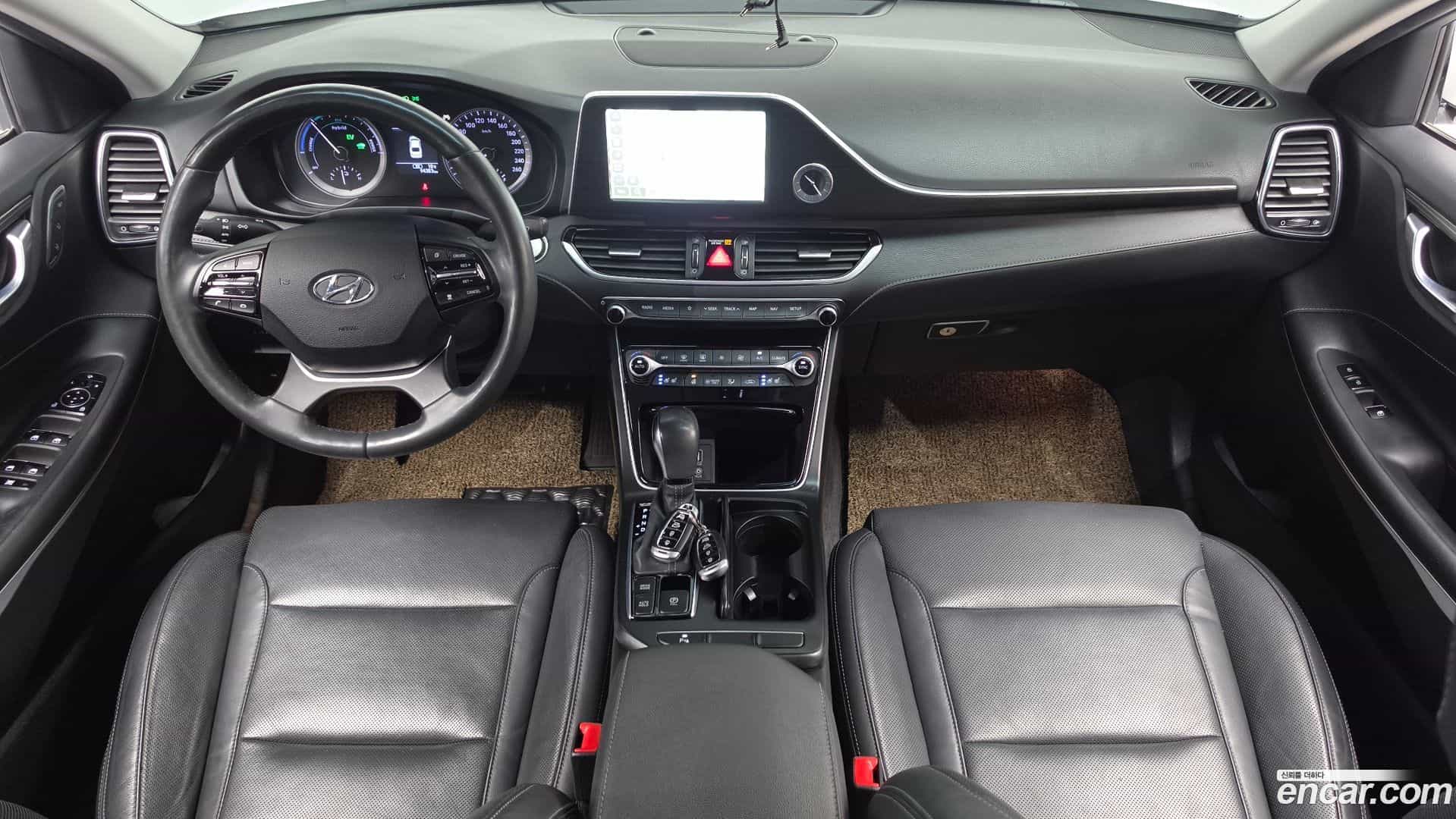 Grandeur Hyundai 2017.6-INNER-007
