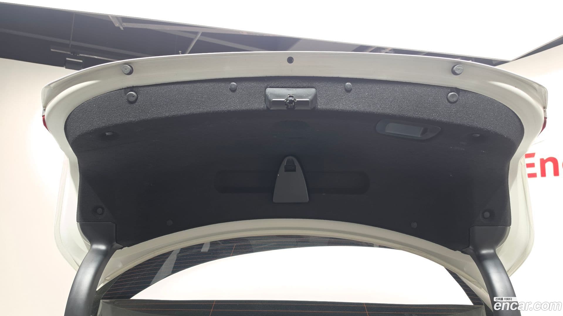 Main__Slider__Photo:Grandeur Hyundai 2017.6-16