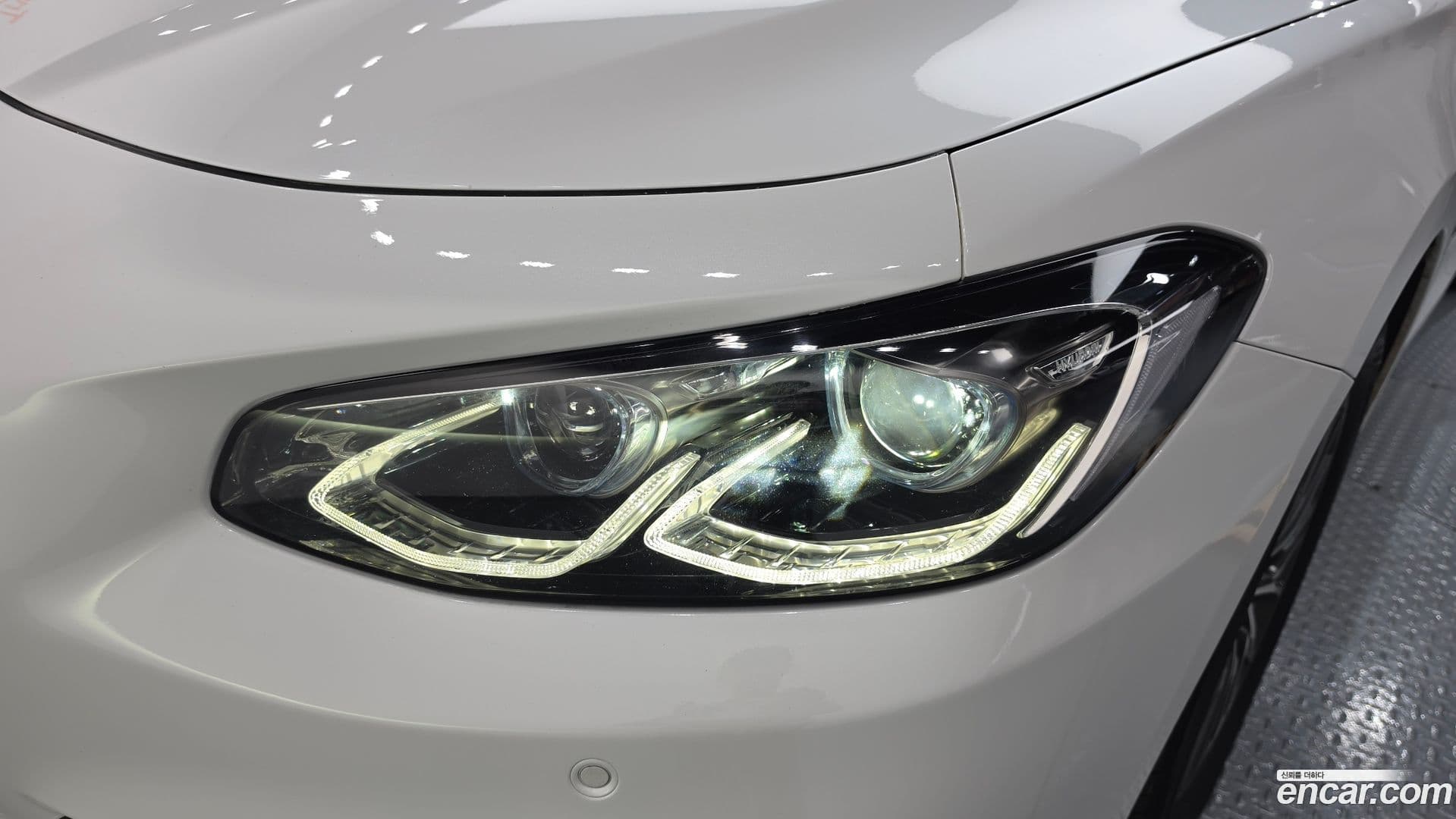 Main__Slider__Photo:Grandeur Hyundai 2017.6-21