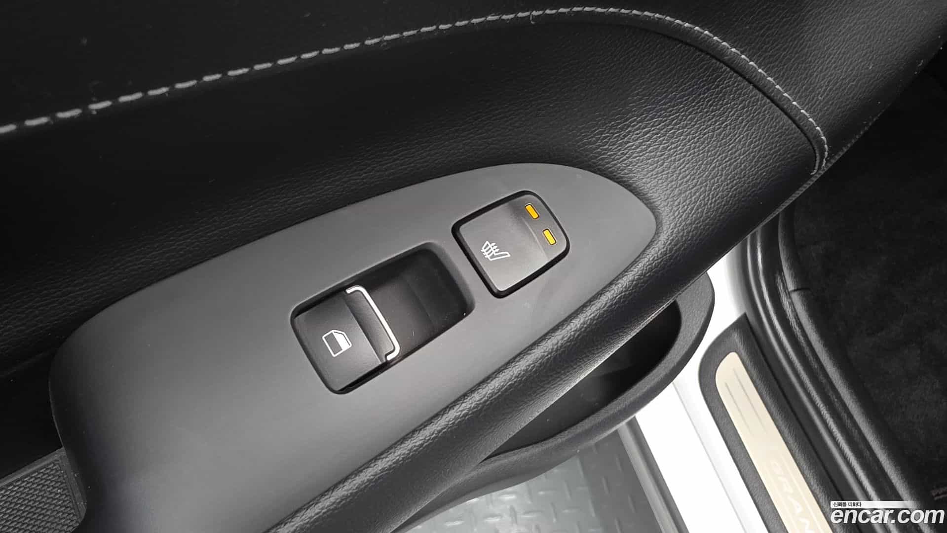 Grandeur Hyundai 2017.6-OPTION-040