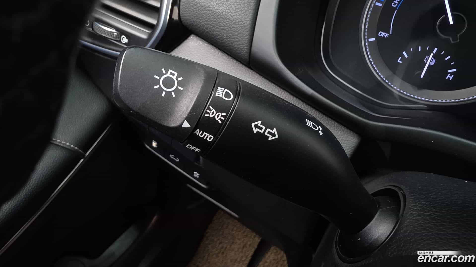 Grandeur Hyundai 2017.6-OPTION-042