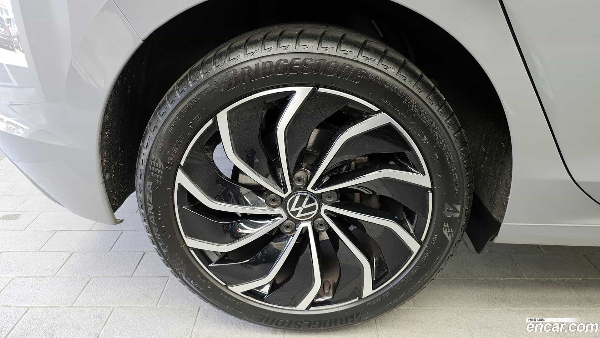 Golf Volkswagen 2023.6-OUTER-005