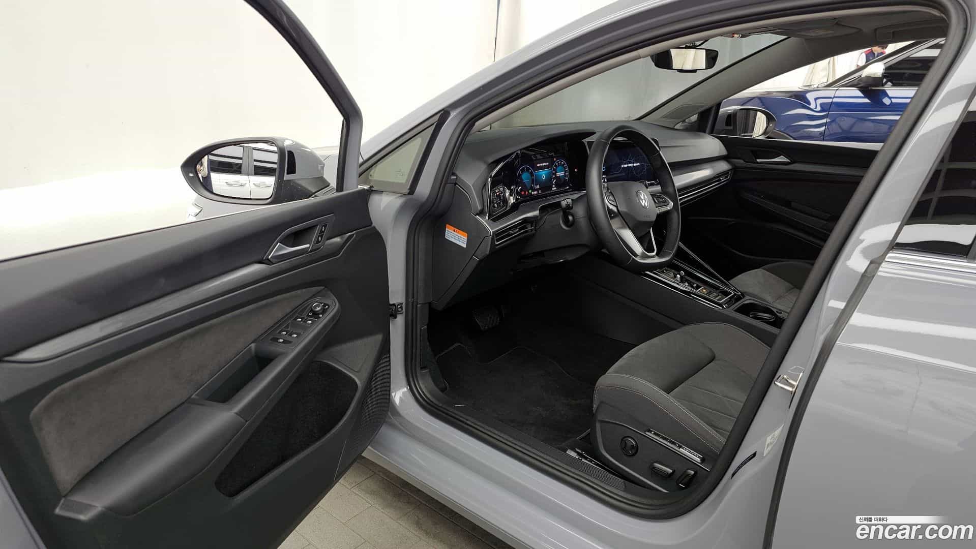 Golf Volkswagen 2023.6-INNER-010