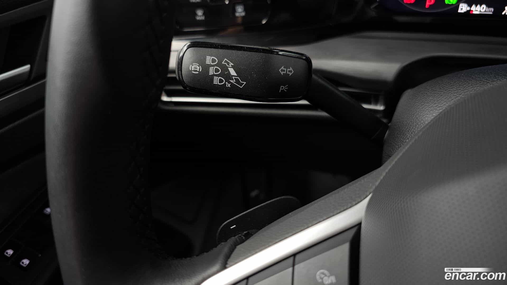 Golf Volkswagen 2023.6-OPTION-041