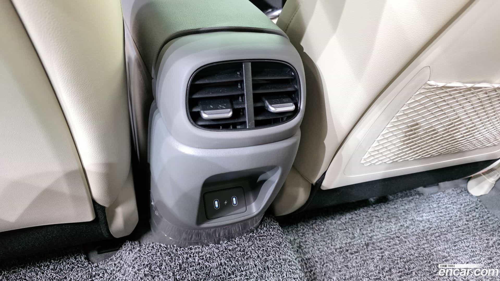 AVANTE Hyundai 2024.8-OPTION-045