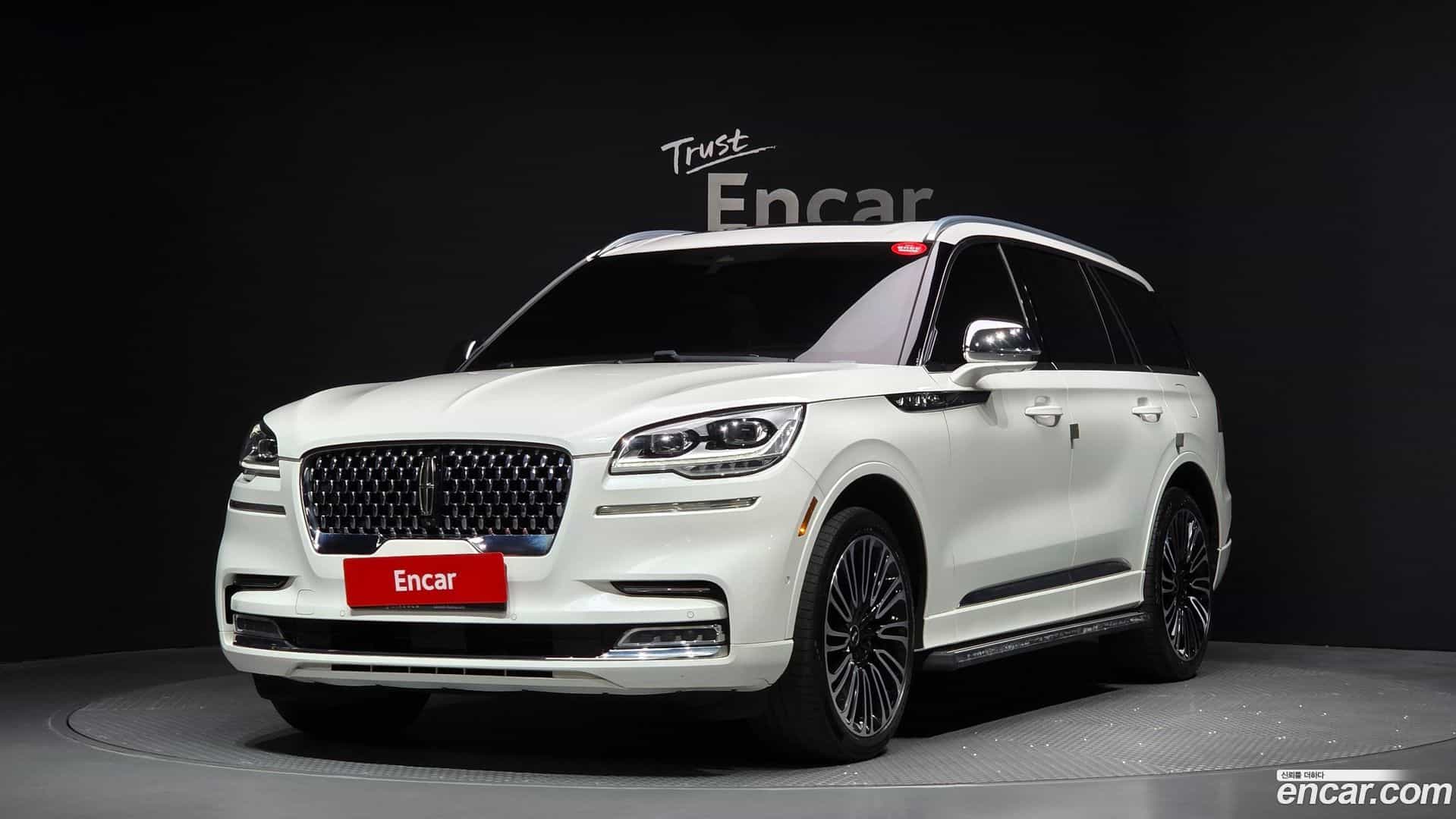 Aviator Lincoln 2020.4-OUTER-001