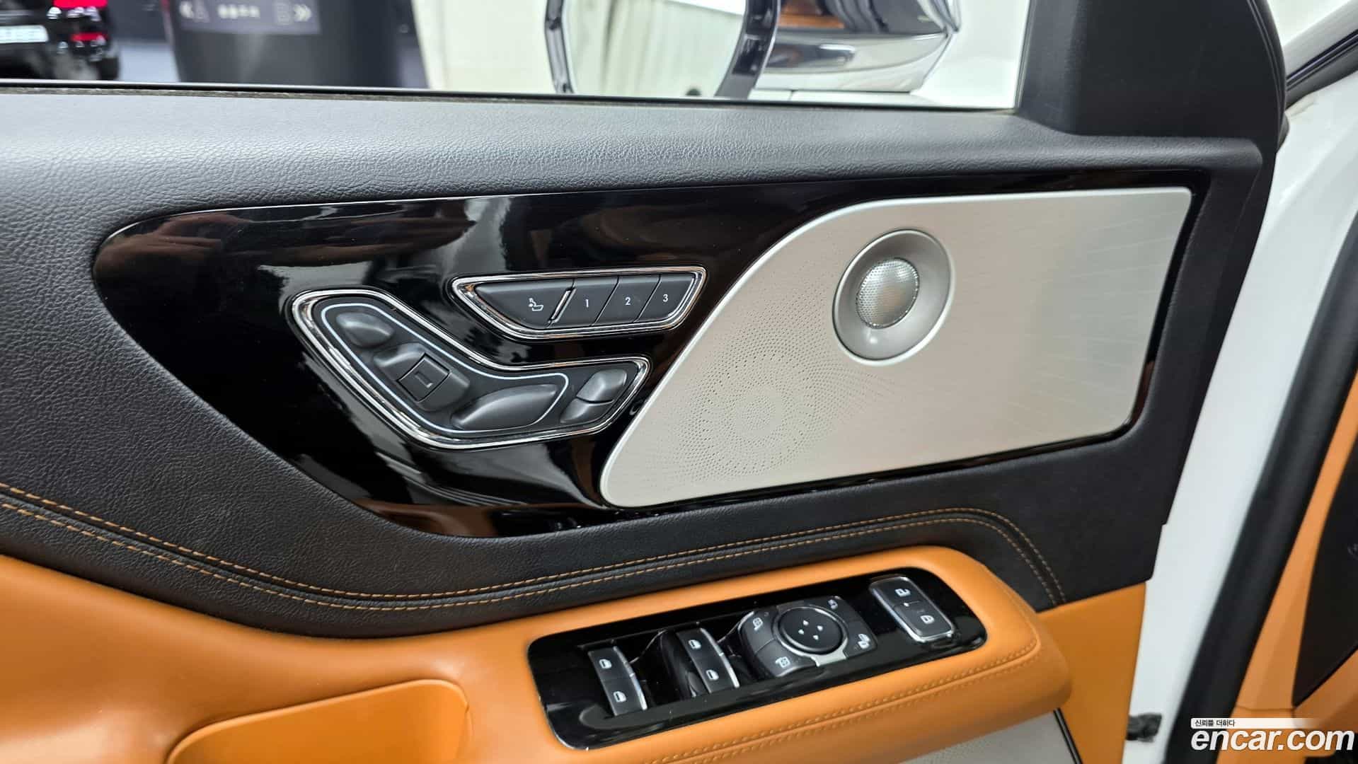 Aviator Lincoln 2020.4-OPTION-040