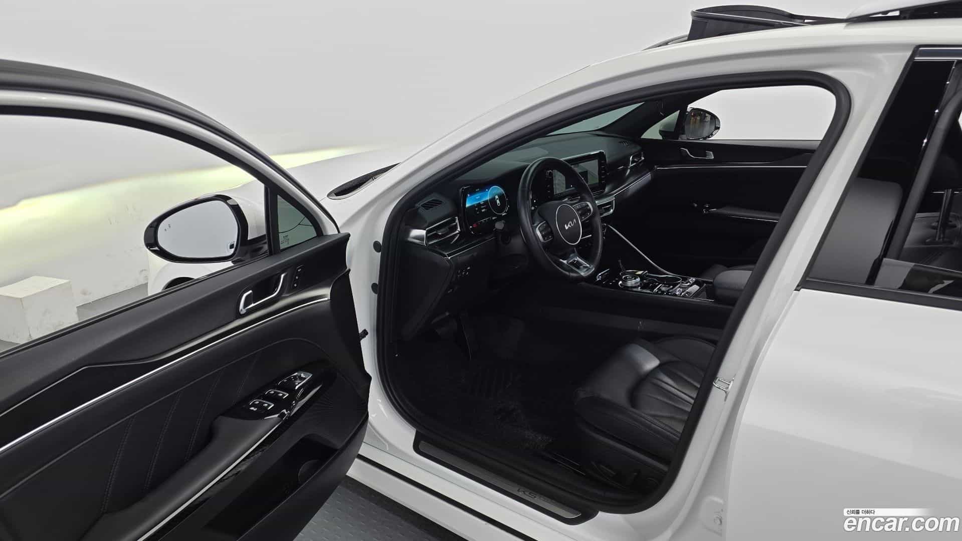 K5 Kia 2023.11-INNER-010