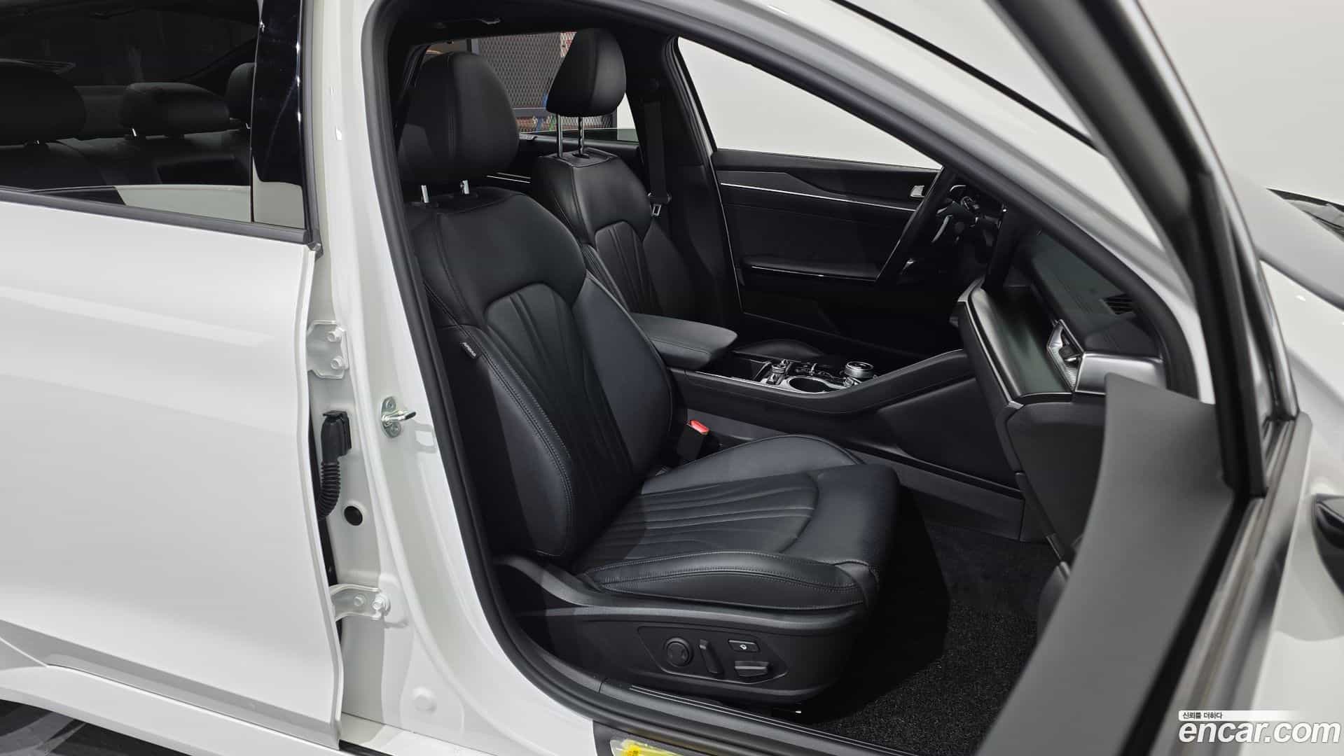 K5 Kia 2023.11-INNER-036