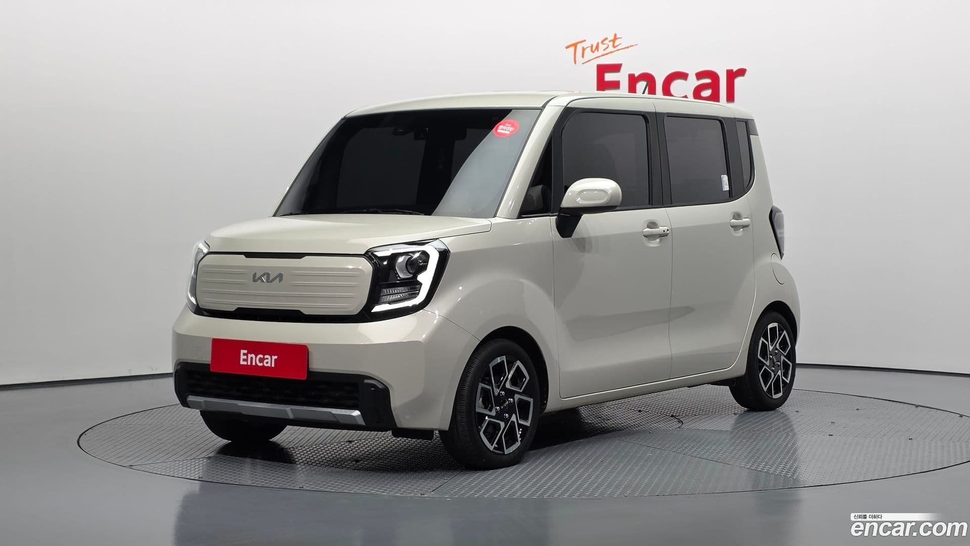Main__Slider__Photo:RAY Kia 2023.6-0