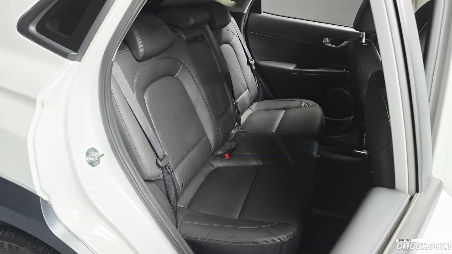 Kona Hyundai 2021.6-OPTION-015