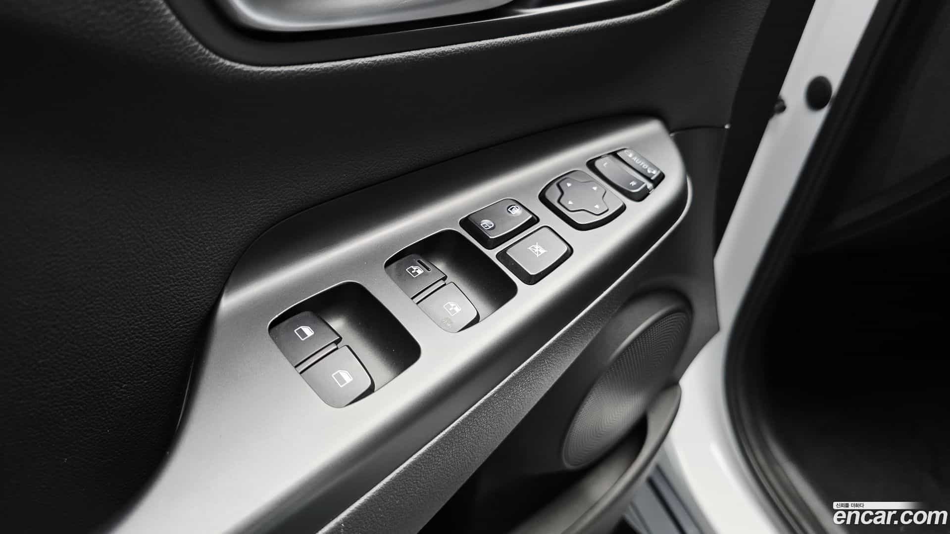 Kona Hyundai 2021.6-OPTION-018