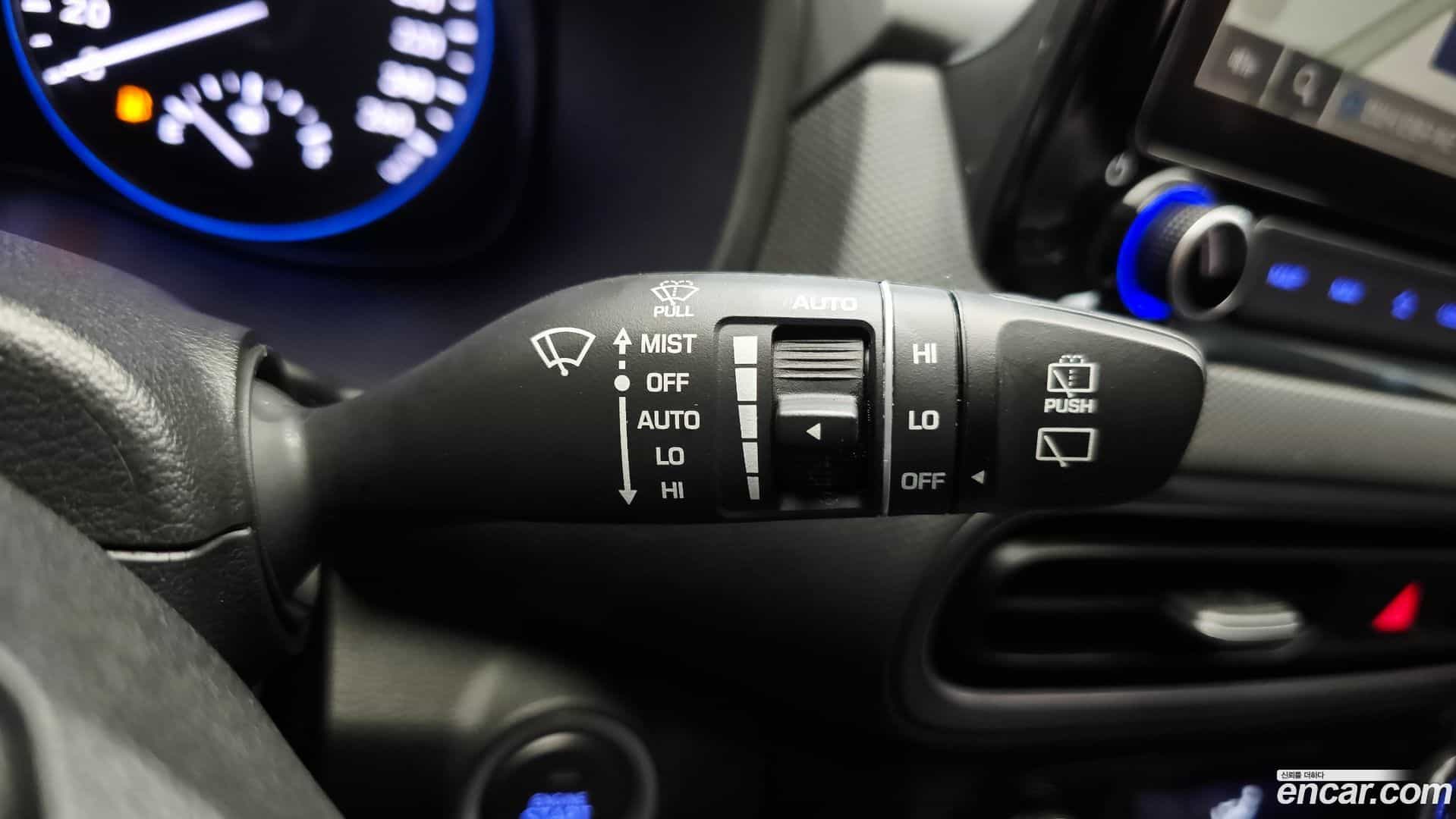 Kona Hyundai 2021.6-OPTION-020