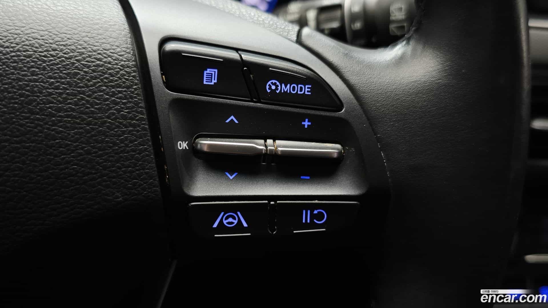Kona Hyundai 2021.6-OPTION-040
