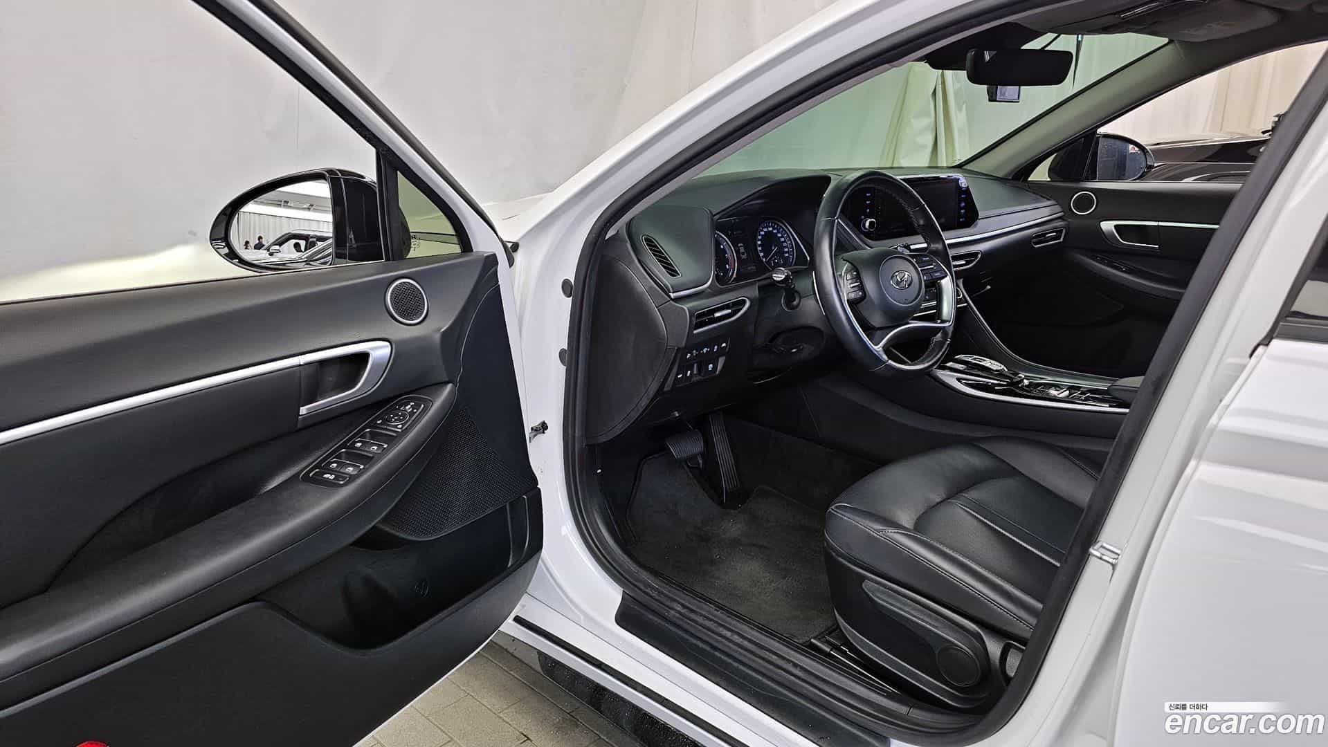 Sonata Hyundai 2022.0-INNER-010