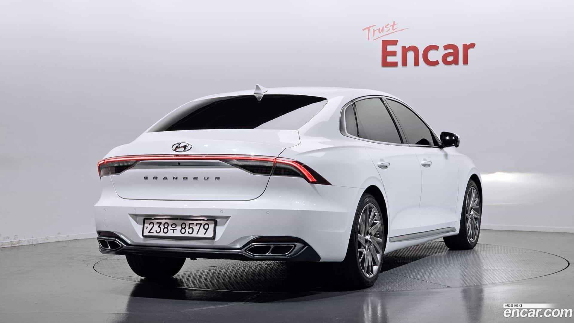 Grandeur Hyundai 2020.5-OUTER-002