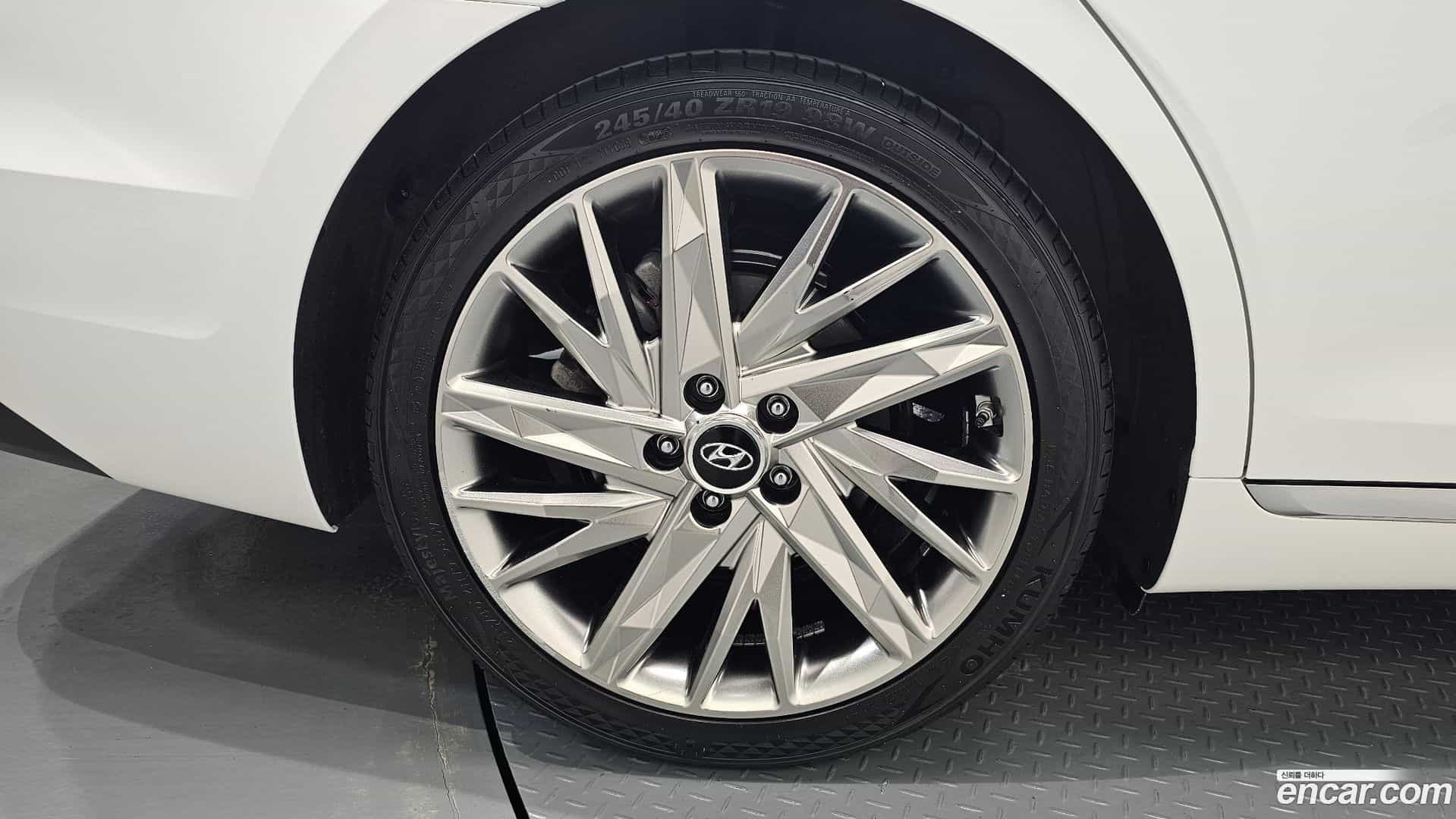Grandeur Hyundai 2020.5-OUTER-005