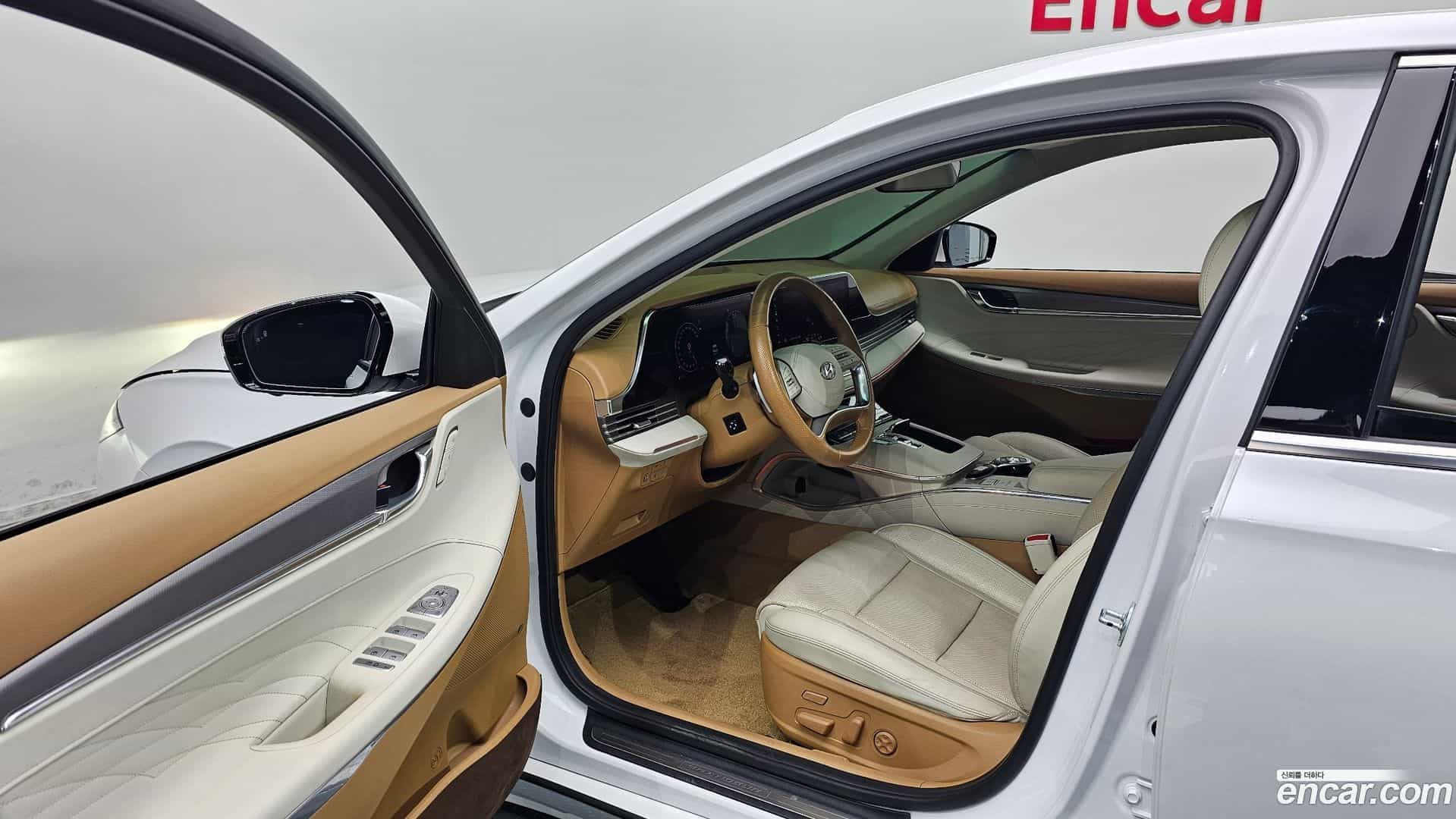 Grandeur Hyundai 2020.5-INNER-010