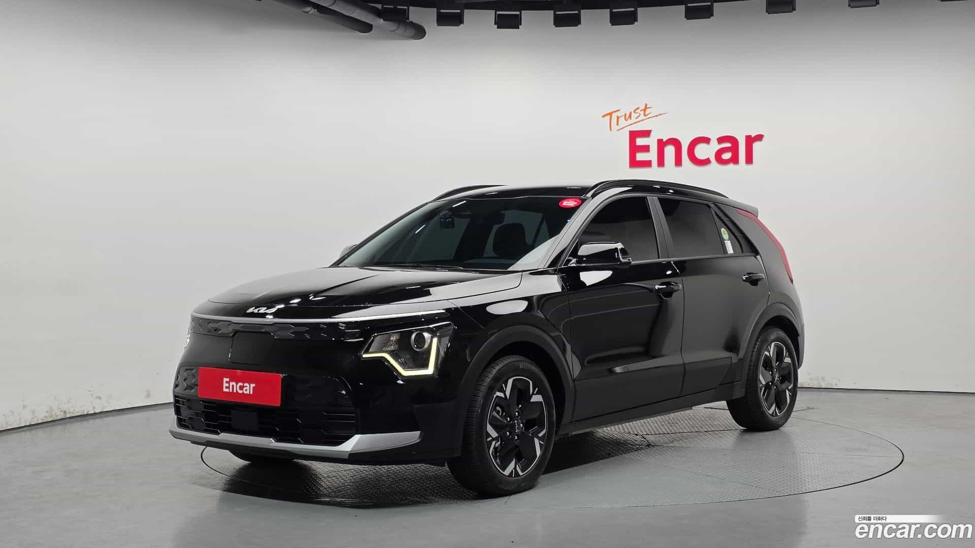 Niro Kia 2023.3-OUTER-001