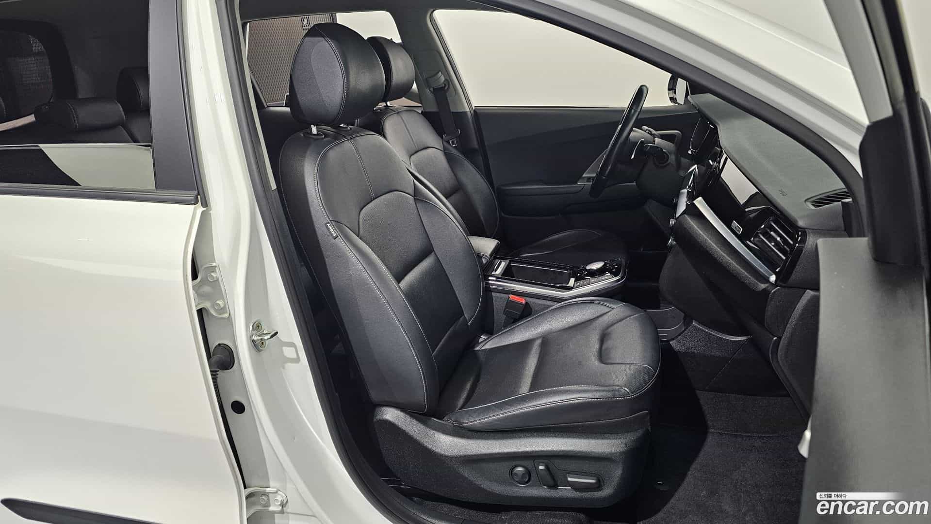 Niro Kia 2022.6-INNER-036
