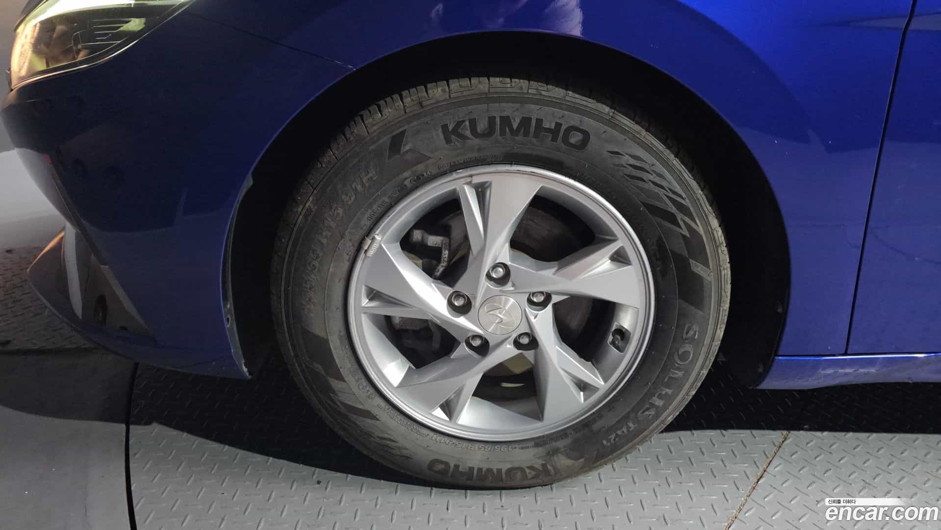 AVANTE Hyundai 2021.1-OUTER-005